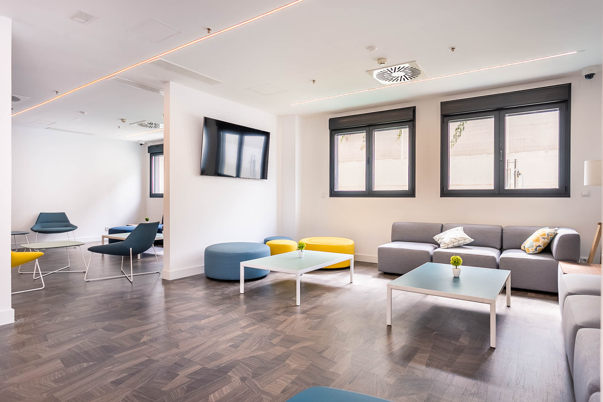 NUESTROS ESPACIOS SALA TV