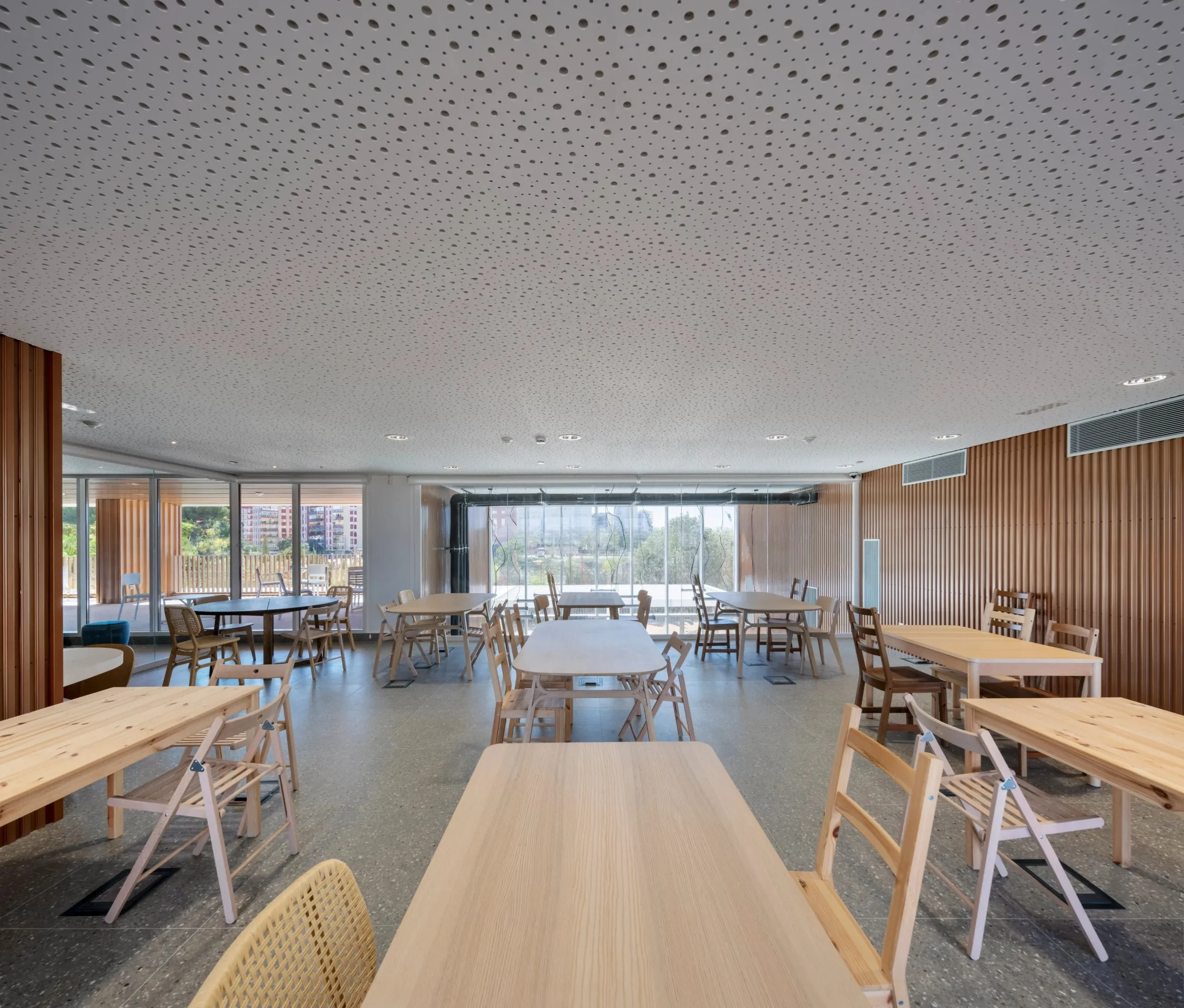 2209d47ba-fcd5-461b-8b26-7809617d227a